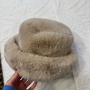 Zara Beige Faux Fur Hat